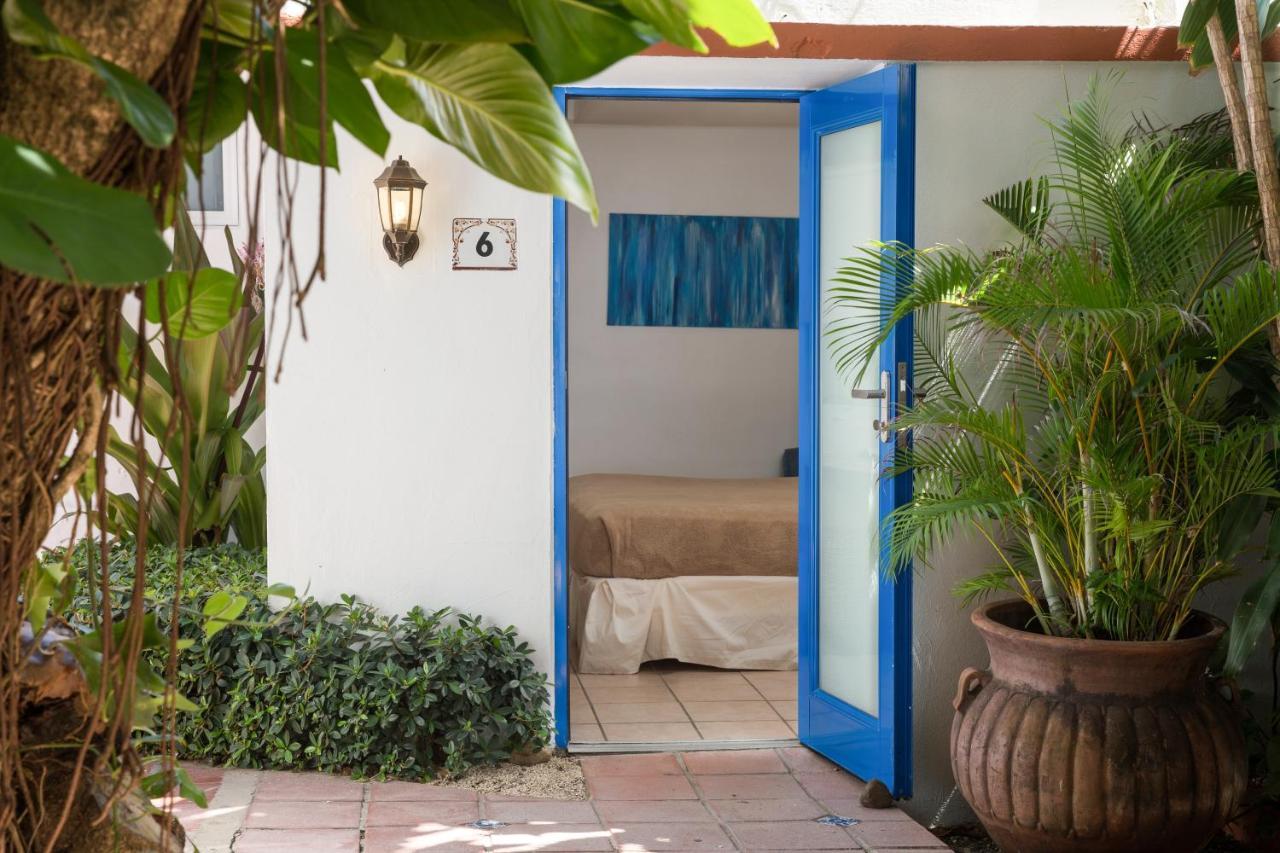 Tres Palmas Inn San Juan Esterno foto