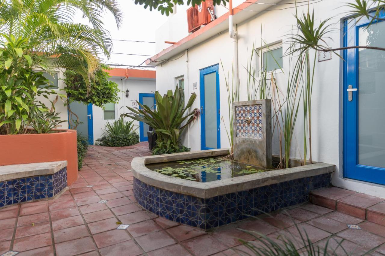 Tres Palmas Inn San Juan Esterno foto